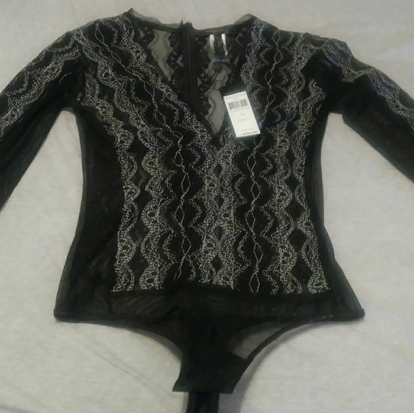 BCBG Top - Picture 4 of 4